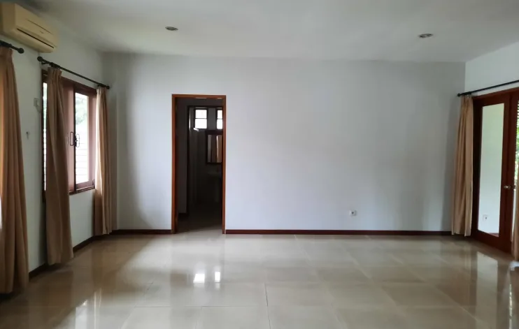 House for rent at simprug garden 16