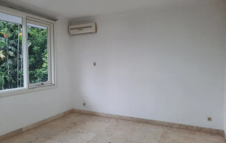 Rumah kantor di Jakarta Selatan 11