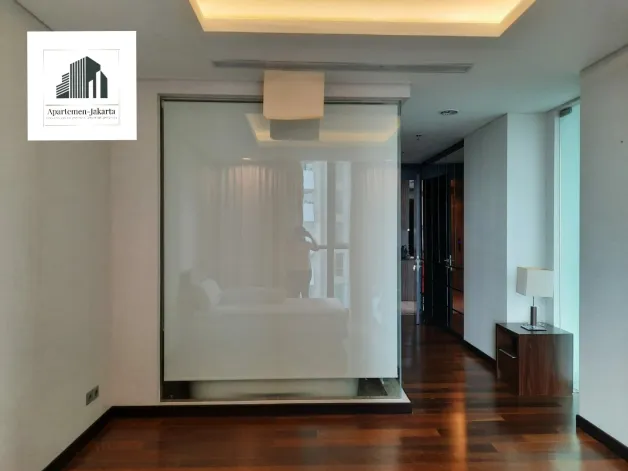 Apartemen Disewa Unit 3 BR double private lift 8 watermark_1658499315992