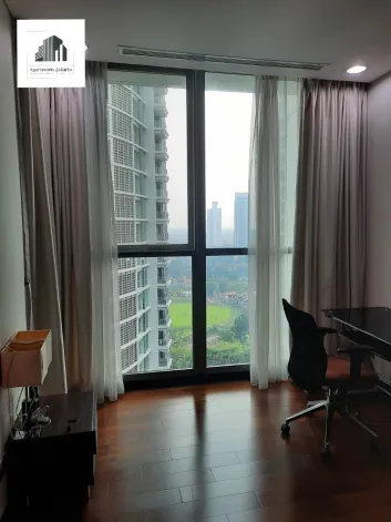 Apartemen Disewa 3 BR double private lift apartment unit 12 watermark_1658499465114