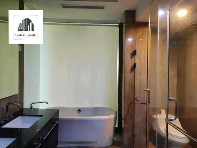 Apartemen Disewa 3 BR double private lift apartment unit 10 watermark_1658499940277