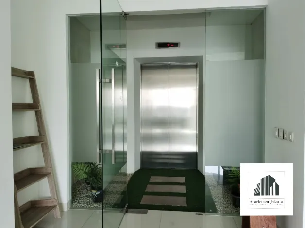 Apartemen Disewa 3 BR private lift apartemen dengan balkon yang luas 13 watermark_1660061629461