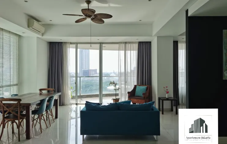 3 BR private lift apartemen dengan balkon yang luas 1