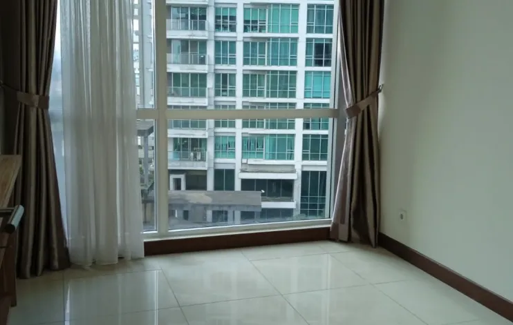 3 BR 145 Sqm Kemang Village Good price 7