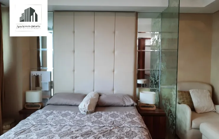 Kemang Village studio 38 Sqm 3