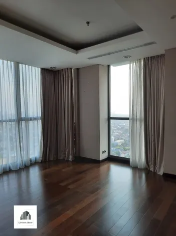 Apartemen Disewa 3 BR Double Private Lift Unit 6 watermark_1697284235471