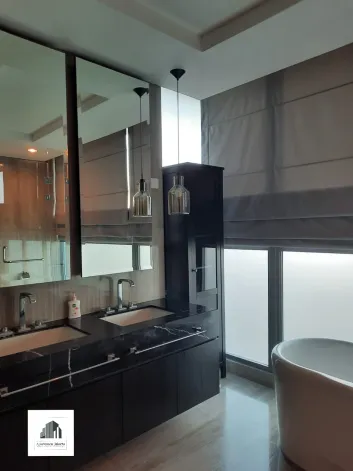 Apartemen Disewa 3 BR Double Private Lift Unit 9 watermark_1697284848670