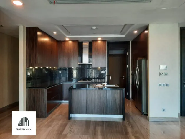 Apartemen Disewa 3 BR Double Private Lift Unit 4 watermark_1697285446346