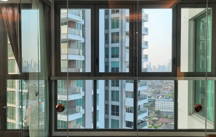 3 BR Double Private Lift Apartemen 3