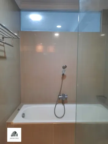 Apartemen Disewa 2 BR Private Lift Apartment Plus Study Room 7 watermark_1707835800341