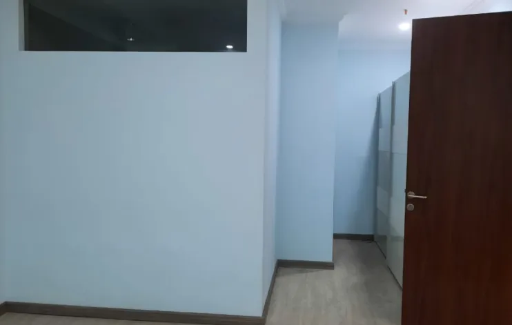 2 BR Private Lift Apartment Plus Study Room 6