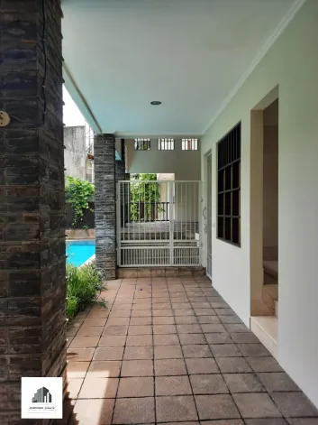 Rumah Disewa Rumah Di Area Menteng Cocok Untuk Duta Besar 35 watermark_1707917577054