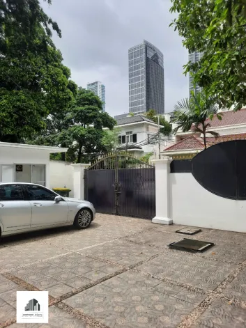 Rumah Dijual Rumah Mewah Di Jakarta Pusat 35 watermark_1707976161751