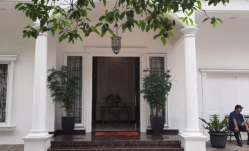 Rumah Dijual di Jakarta Pusat Luxury House At Central Jakarta