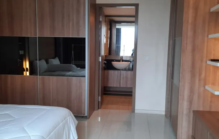 2 BR Modern Style Intercon kemang Village 7