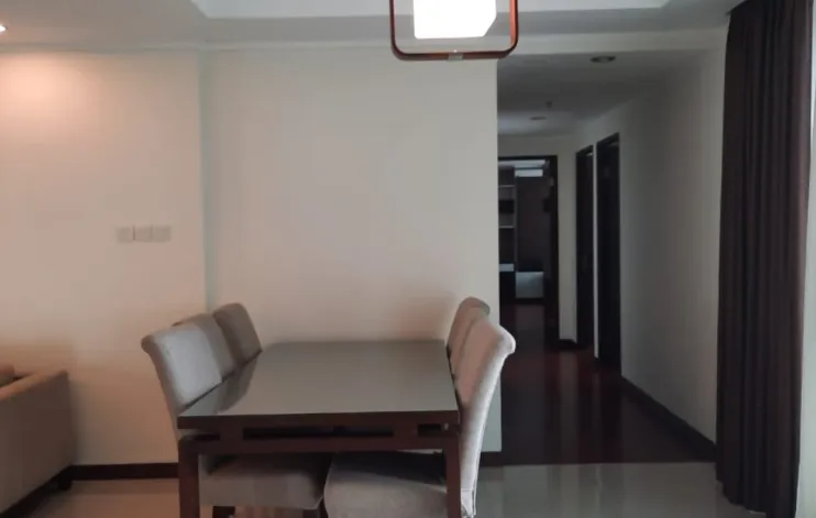 3 BR Apartemen Pet Friendly Di jaksel 3