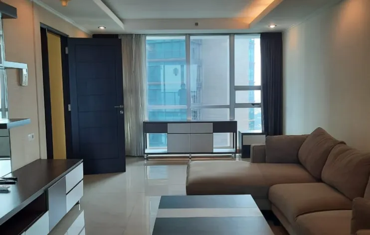 3 BR Pet Friendly Apartment At South Jakarta 1