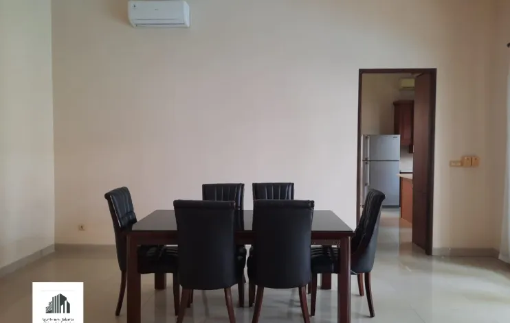 Beautiful Well Maintained House At kemang South Jakarta 8