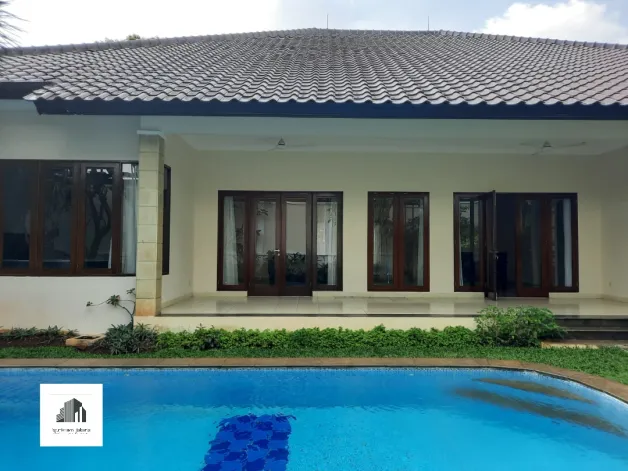 Rumah Disewa Beautiful Well Maintained House At kemang South Jakarta 25 watermark_1714813450473
