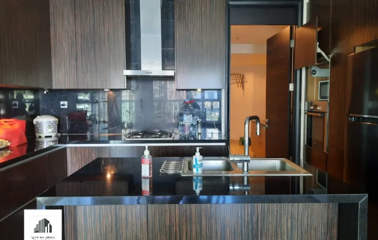 3 BR Extra Spacious The Bloomington Kemang Village 4