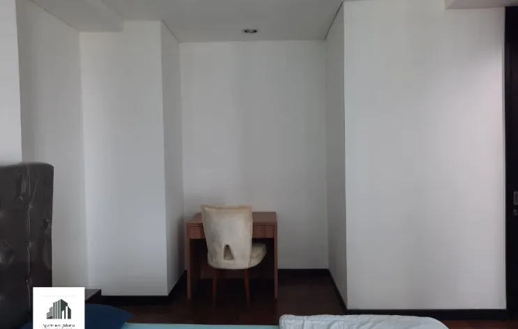 3 BR Minimalis Bloomington Apartemen 11