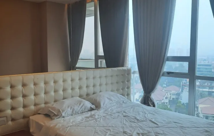 2 BR Apartment facing to SCBD 15