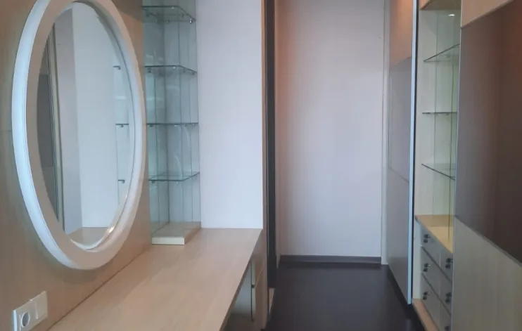 2 BR Apartment facing to SCBD 12