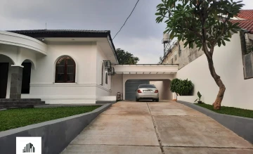 Rumah Disewa di Jakarta selatan Luxury House in The Elite Area South Jakarta