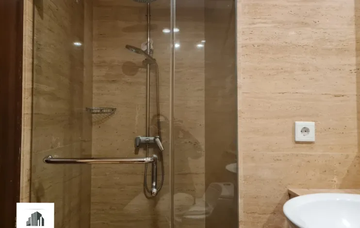2 BR Apartemen Modern Style Di Kemang Village 15