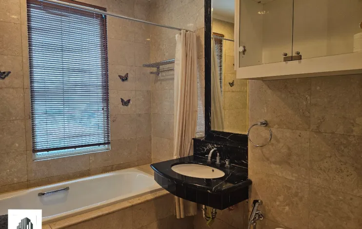 2 BR Apartemen Senayan Residence 8
