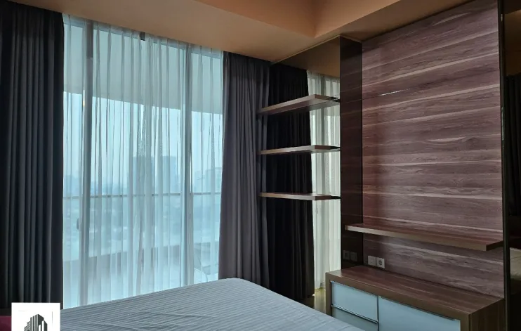 4 BR Private lift Apartemen Kemang Village 16