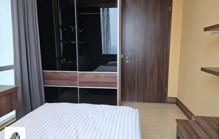 4 BR Private lift Apartemen Kemang Village 14