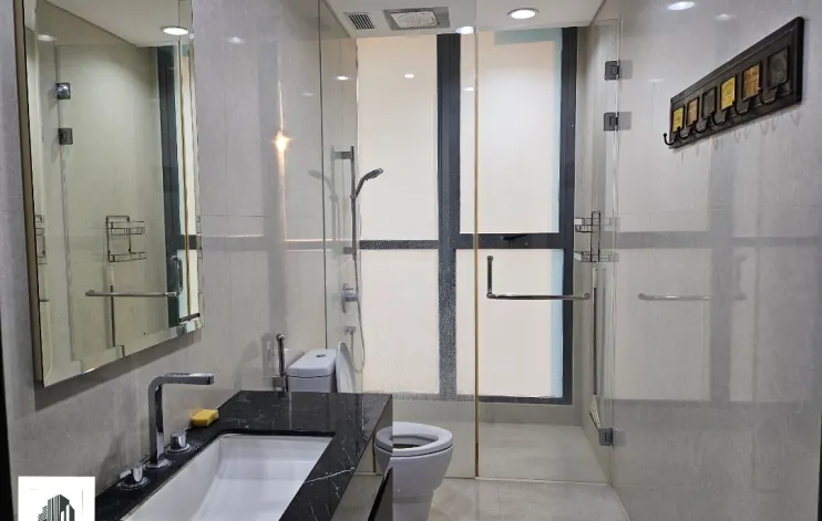3 BR Bloomington Apartemen Kemang Village 18