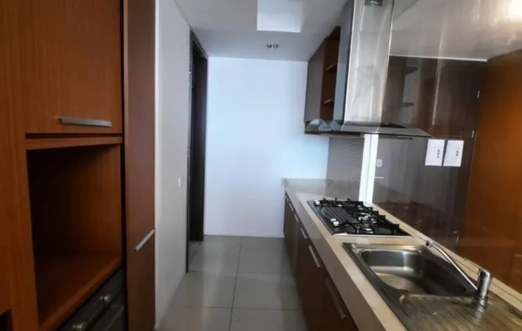 Apartemen 3 BR Connecting Dengan Mall 3