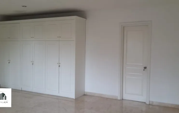 For Sale House With a Large Plot Of Land In South Jakarta 21