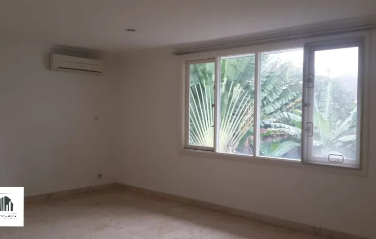 For Sale House With a Large Plot Of Land In South Jakarta 24