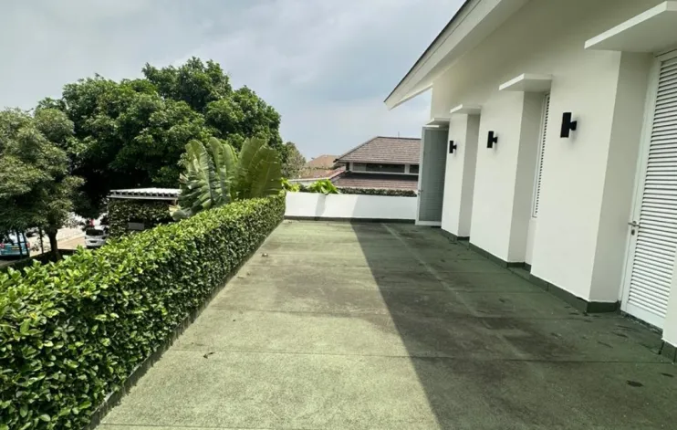 Beautiful House South Jakarta 23