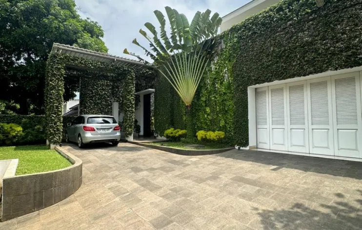Beautiful House South Jakarta 1