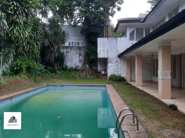 Rumah Dijual For Sale House With a Large Plot Of Land In South Jakarta 11 watermark_1733402128418