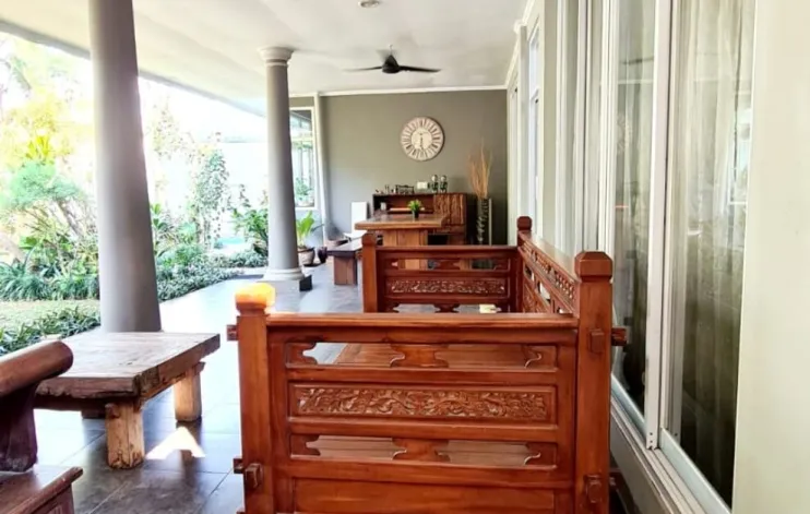 Good Price 4BR Classic Big House  7