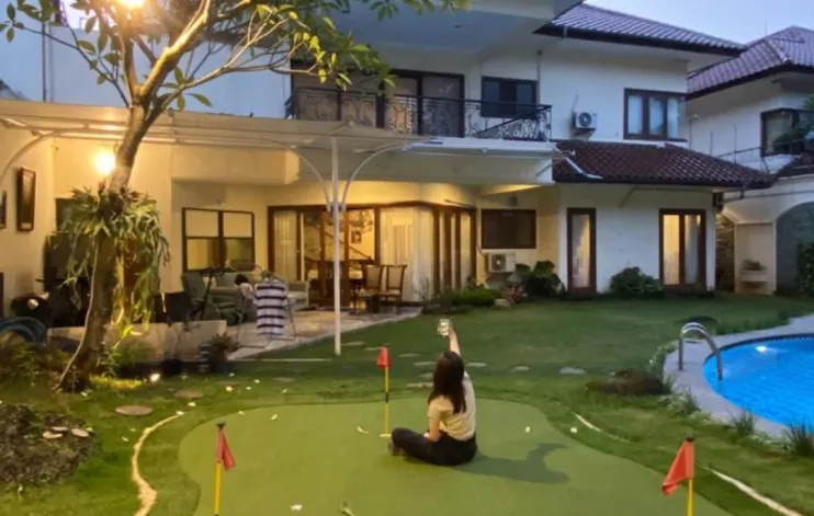 5 Bedroom House in a TownHouse Near Kemang, South Jakarta 11