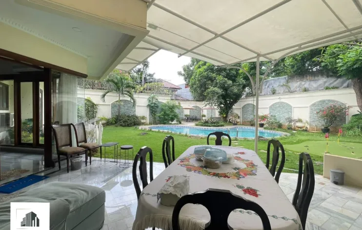 5 Bedroom House in a TownHouse Near Kemang, South Jakarta 4