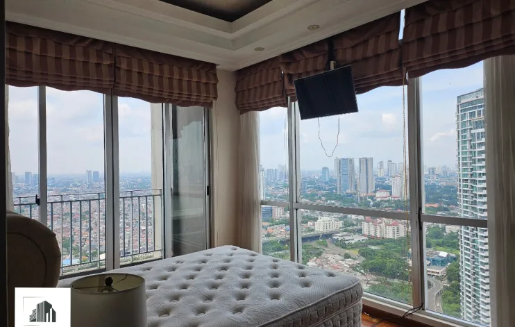 Penthouse 4 BR Modern Interior Kemang Village 17