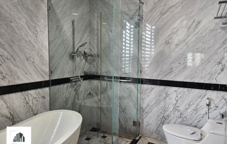 Penthouse 4 BR Modern Interior Kemang Village 23