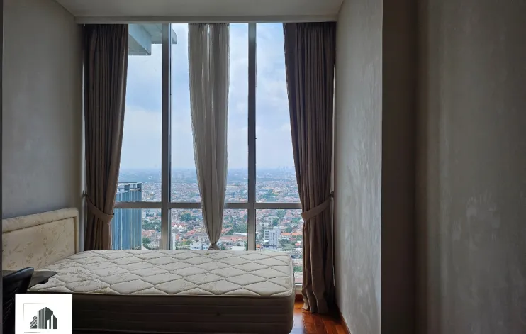 Penthouse 4 BR Modern Interior Kemang Village 27