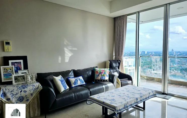 For Sale 2 BR Ritz Semi Furnished  1
