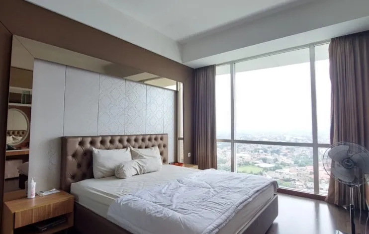The 2 BR Ritz kemang Village With City View 4