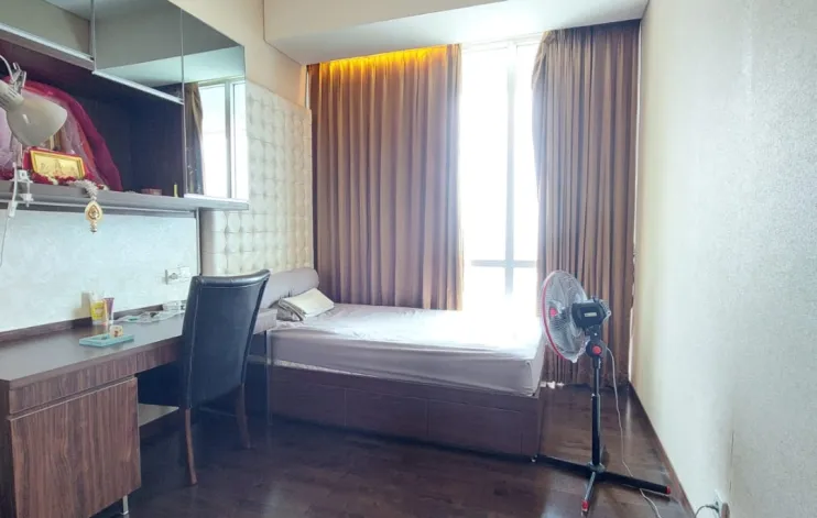 The 2 BR Ritz kemang Village With City View 8