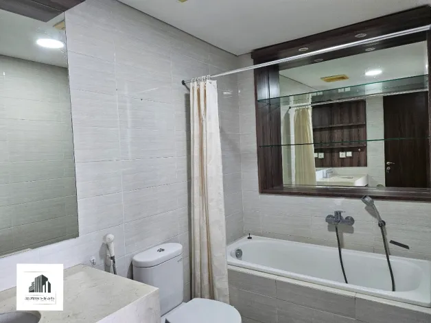 Apartemen Disewa 2 BR Intercon Kemang Village Tipe Besar 6 watermark_1738131012463