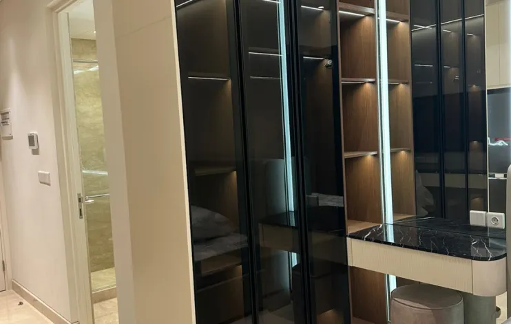 Minimalist Modern Studio Promenade 57 4